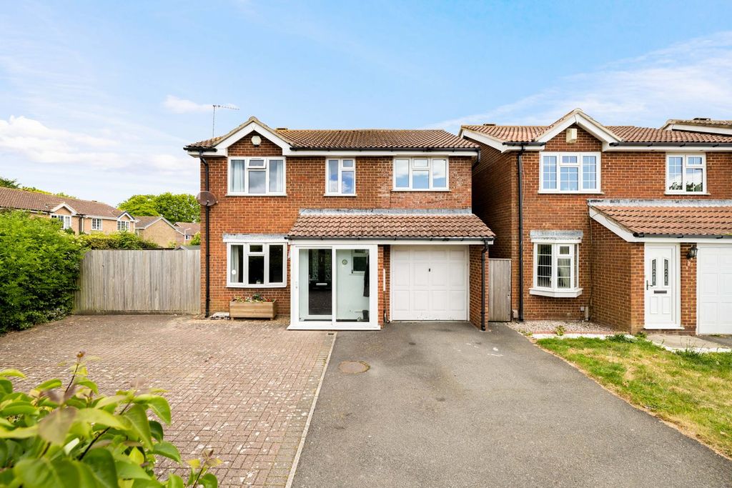 Property photo 1 of 17
