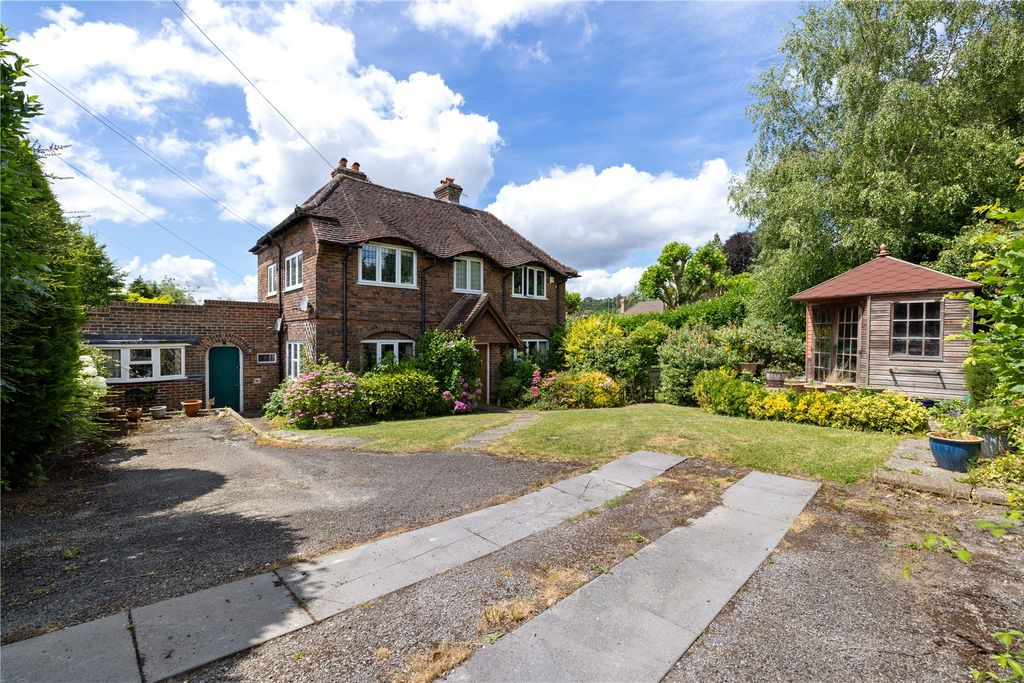 Property photo 1 of 14 Picture No. 02
