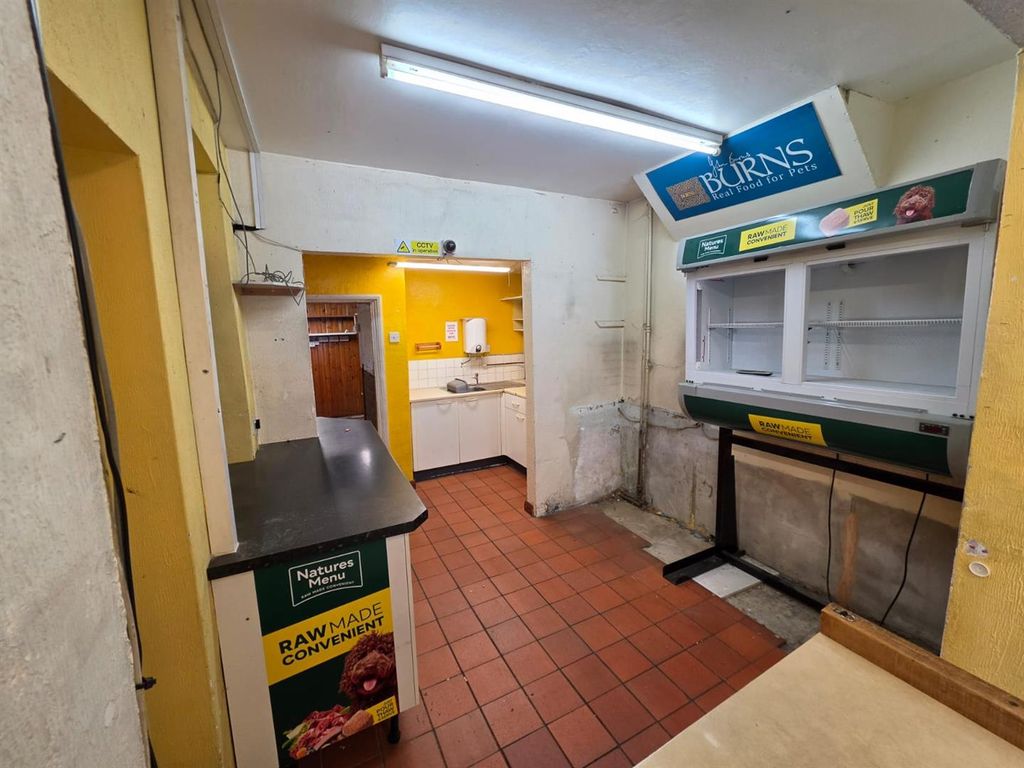 Property photo 3 of 5 148 Colney Road