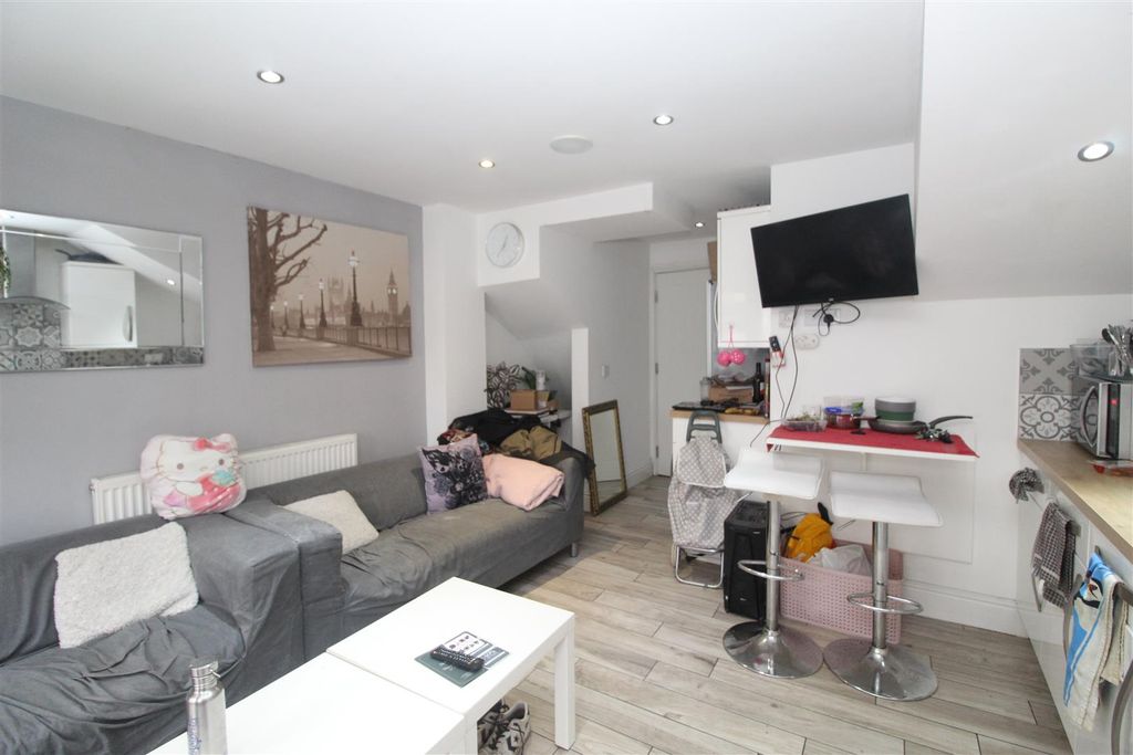 Property photo 1 of 40 Img_1023.Jpg