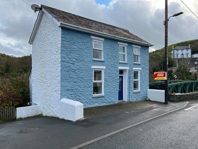 Property photo 2 of 45