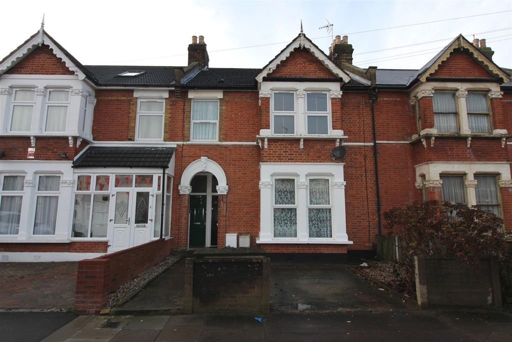 Property photo 1 of 6 Front.Jpg