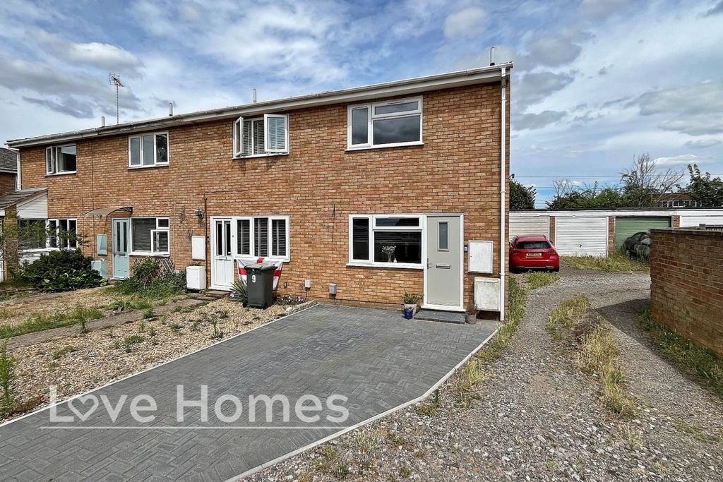 Property photo 1 of 10 5262741
