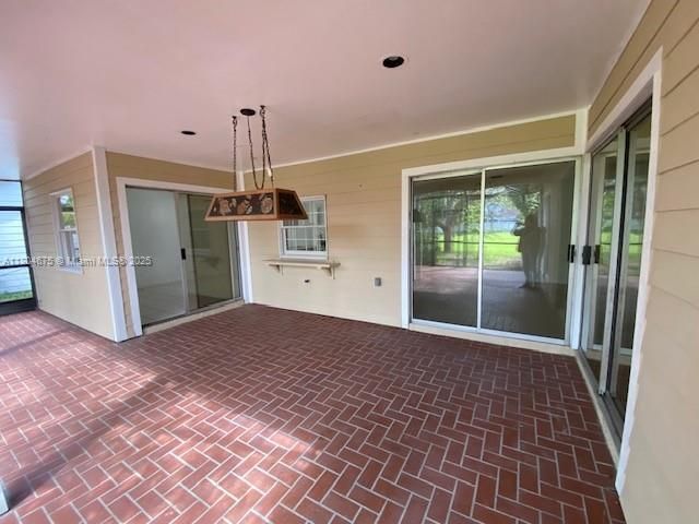 Property photo 2 of 36 <Alttext/>