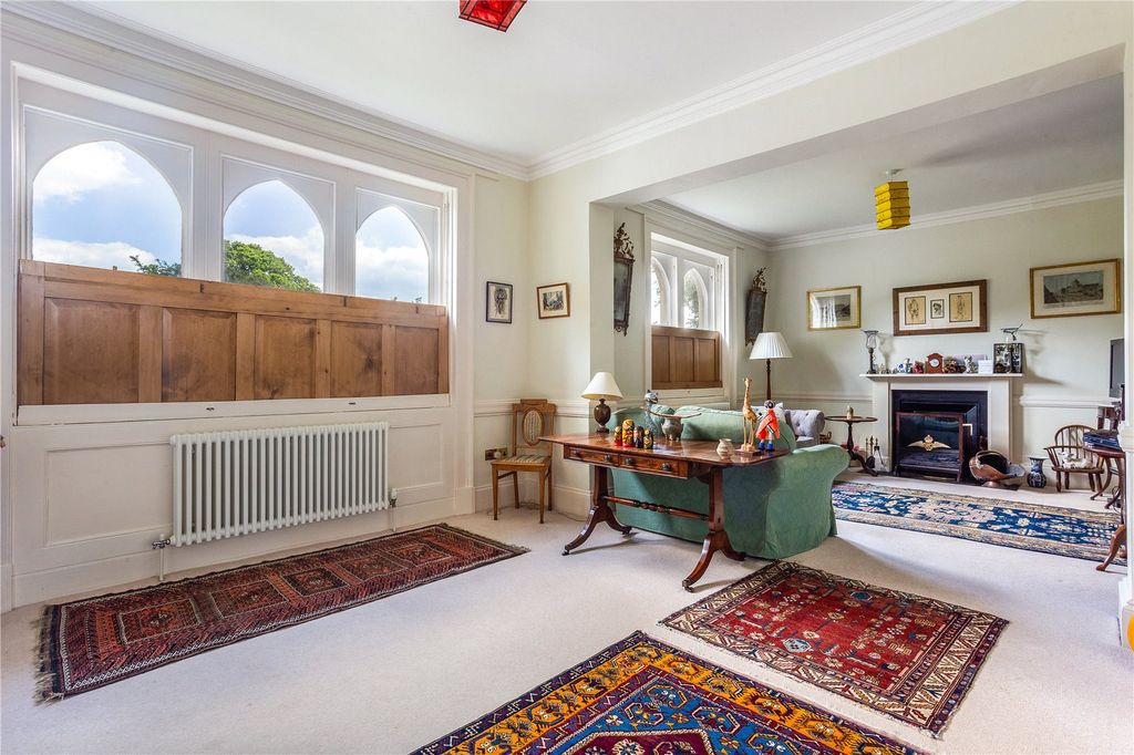 Property photo 2 of 16 Drawing Room