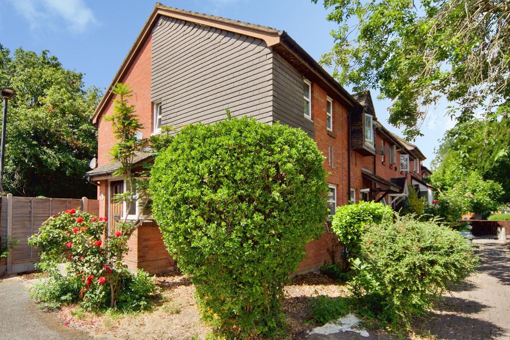 Property photo 1 of 19 Pbox-Img.Jpg