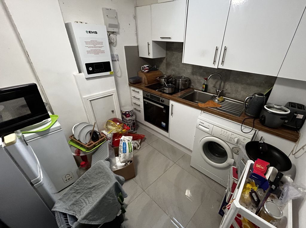 Property photo 2 of 3 Kitchen