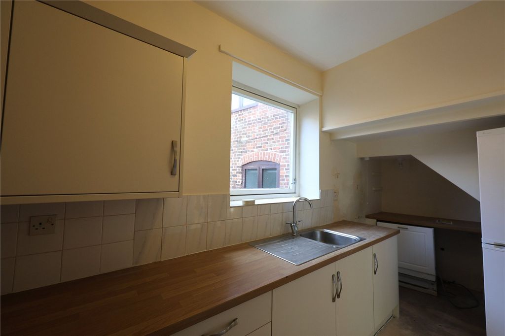 Property photo 3 of 17 Picture No. 26