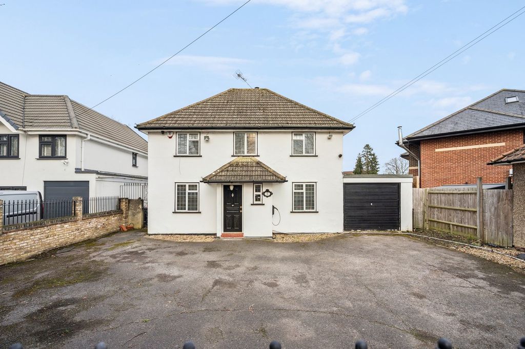 Property photo 1 of 30