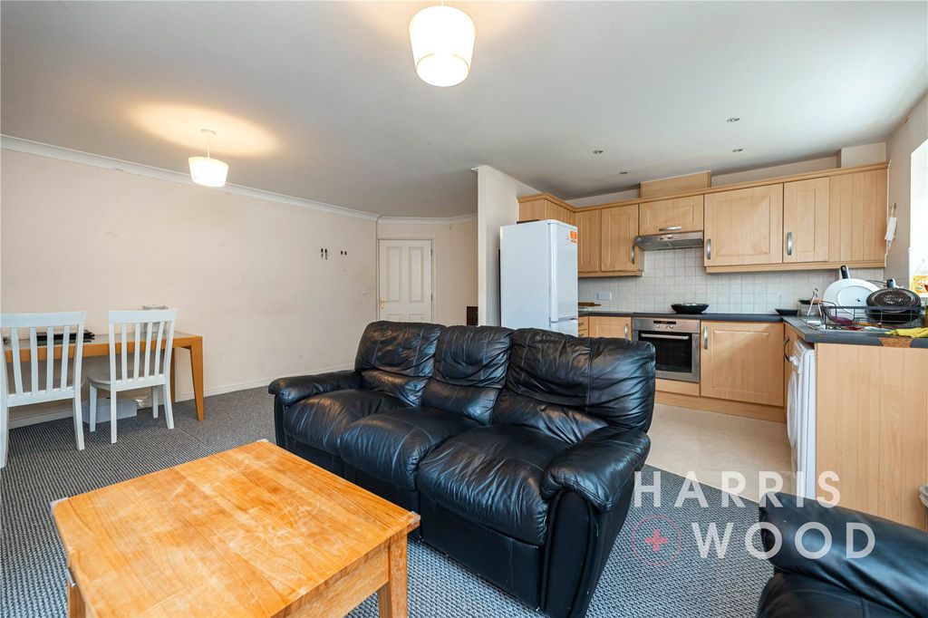 Property photo 2 of 15 Picture No. 29