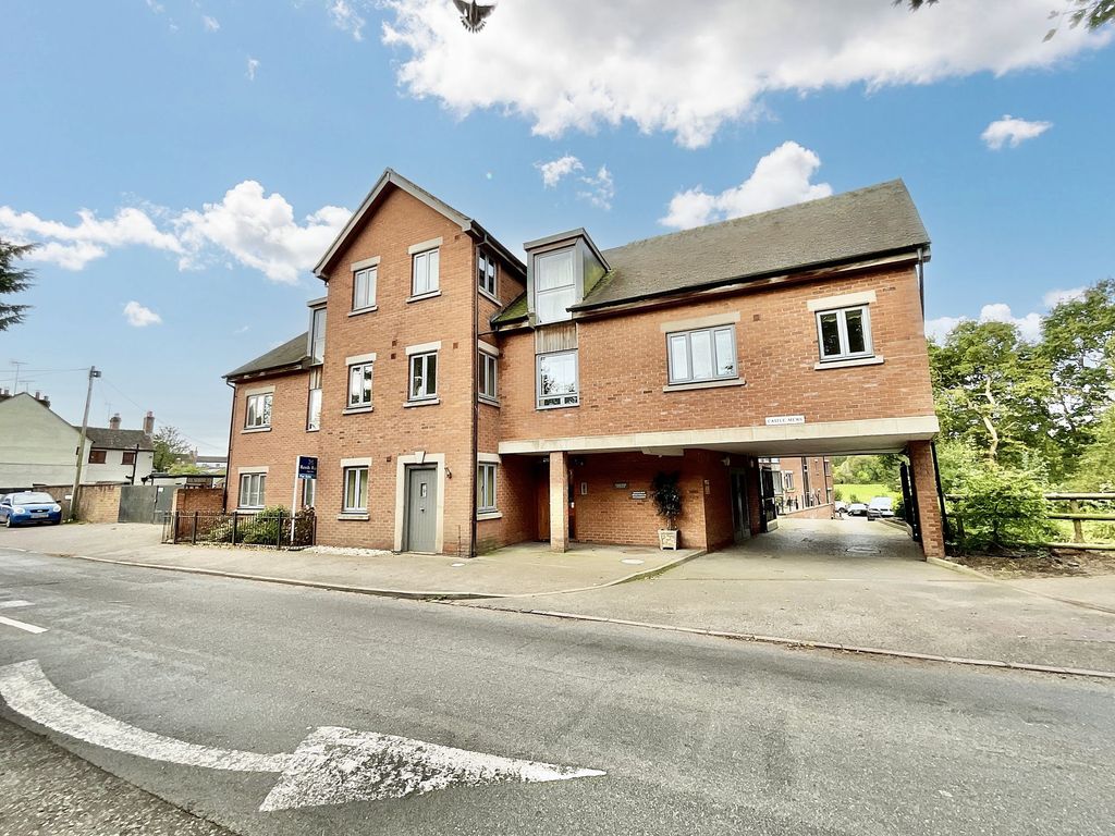 Property photo 1 of 21