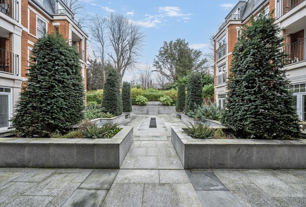 Property photo 3 of 20 1402723-18-697B6B...