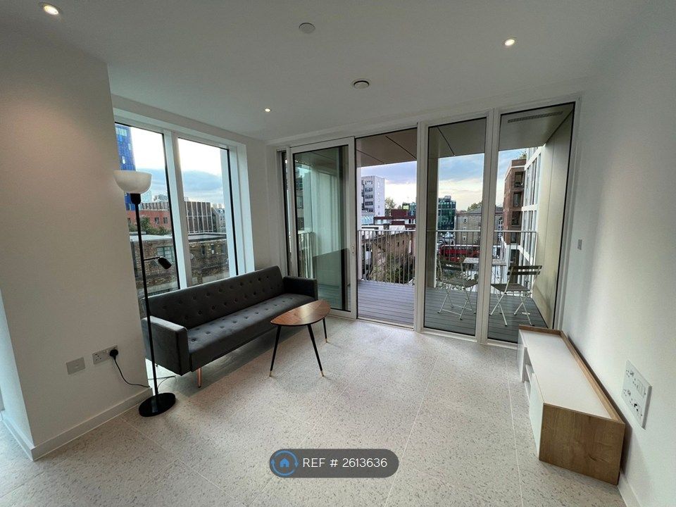 Property photo 1 of 18