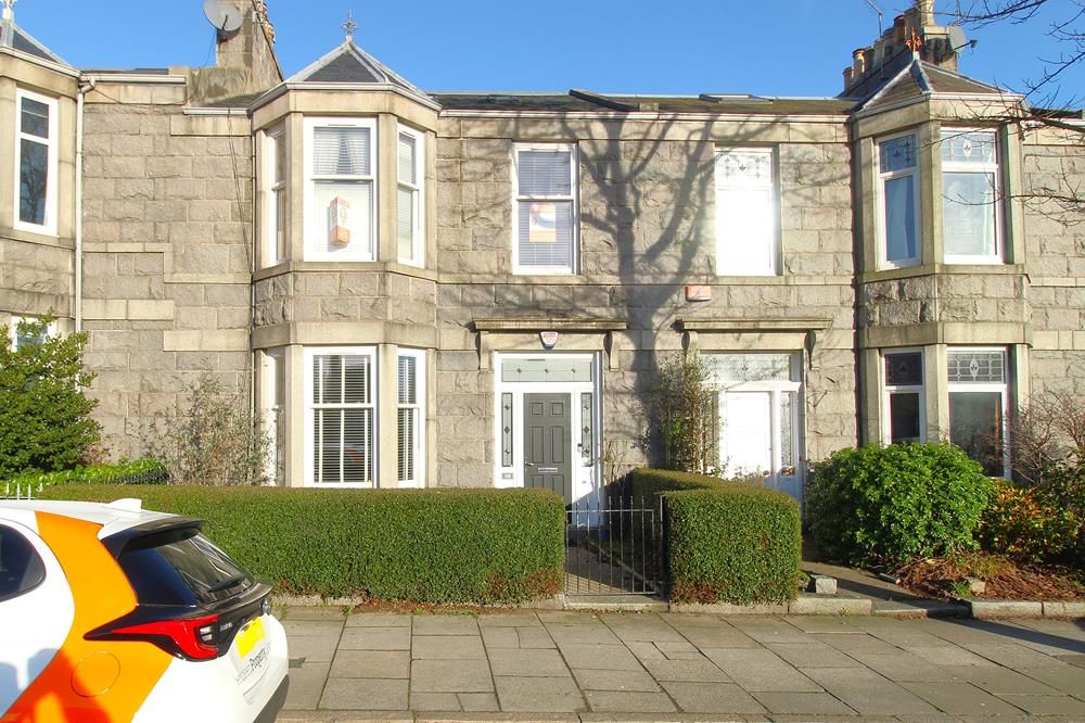 Property photo 3 of 14 External (New)