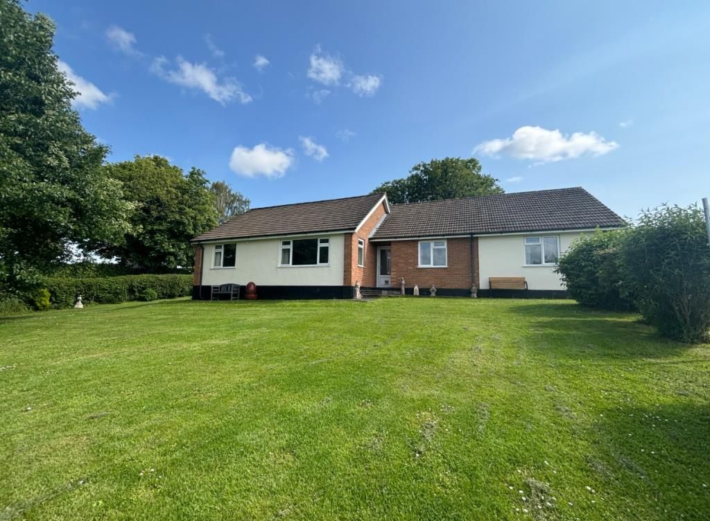 Property photo 1 of 25 External View