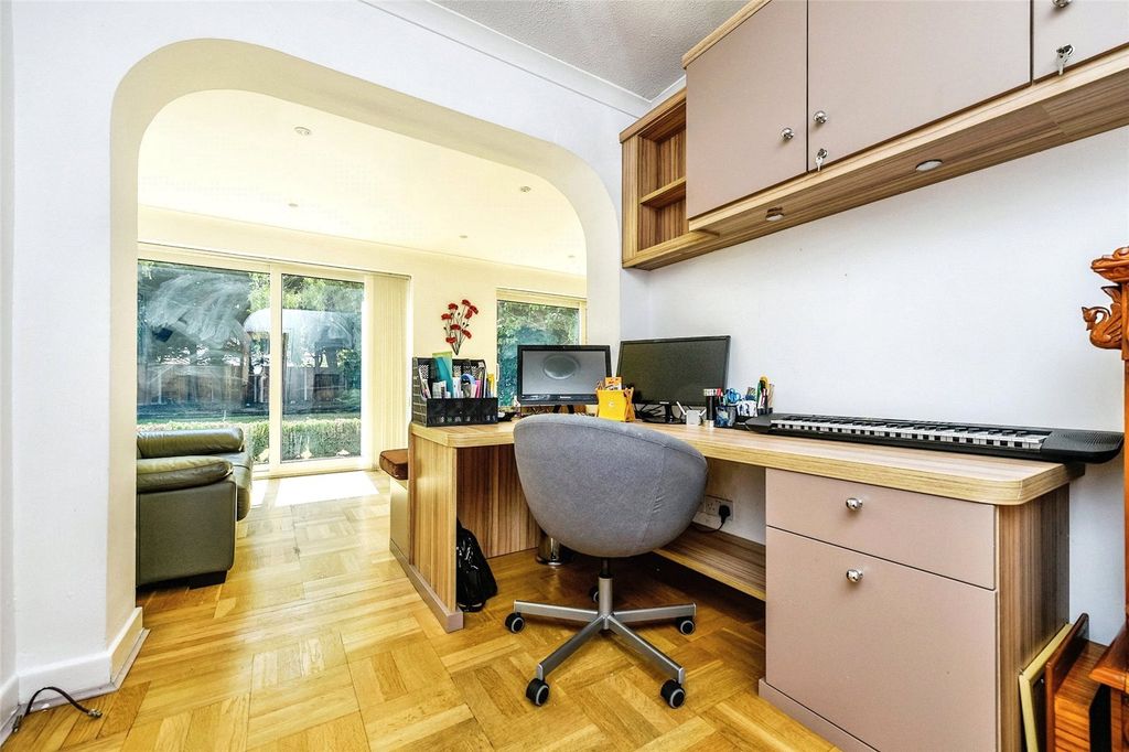 Property photo 3 of 15 Picture No. 03