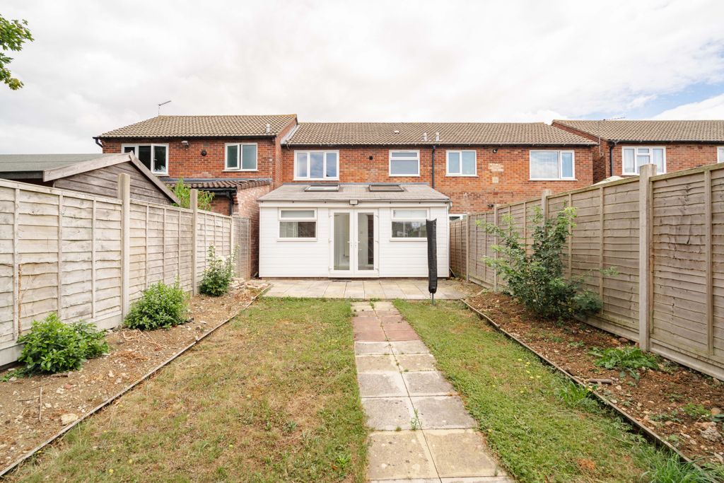 Property photo 3 of 17 18