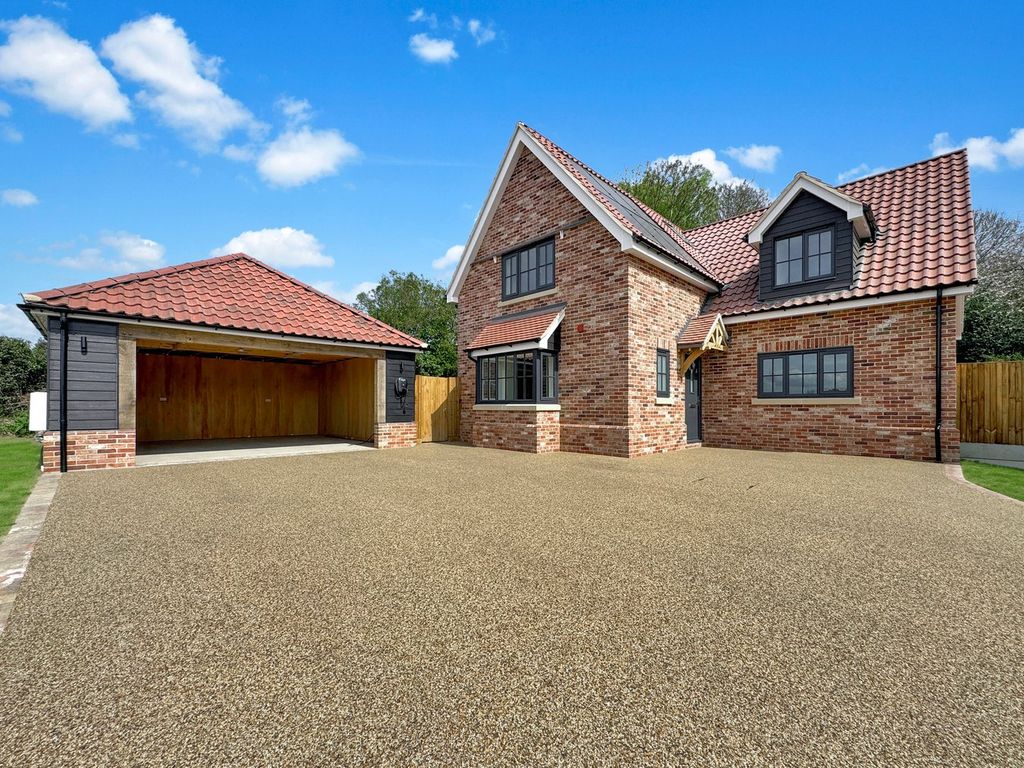Property photo 1 of 36