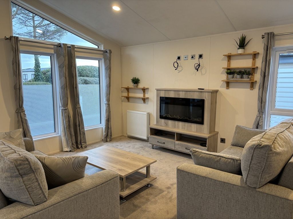 Property photo 1 of 8 Delta Superior At Smithy Leisure Park