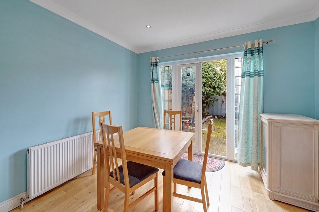 Property photo 3 of 15 Gallery