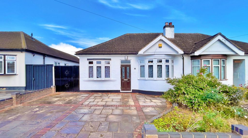 Property photo 1 of 20