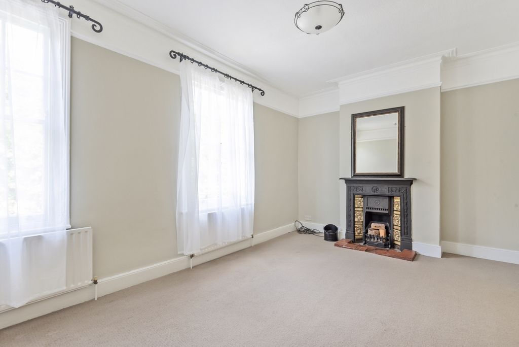 Property photo 3 of 6 525421 (1)