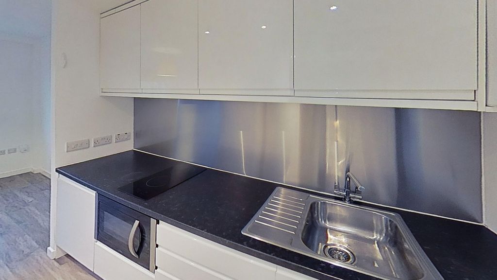 Property photo 2 of 5 Photo 2