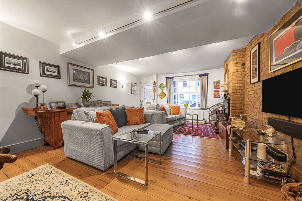 Property photo 2 of 15 Picture No. 4