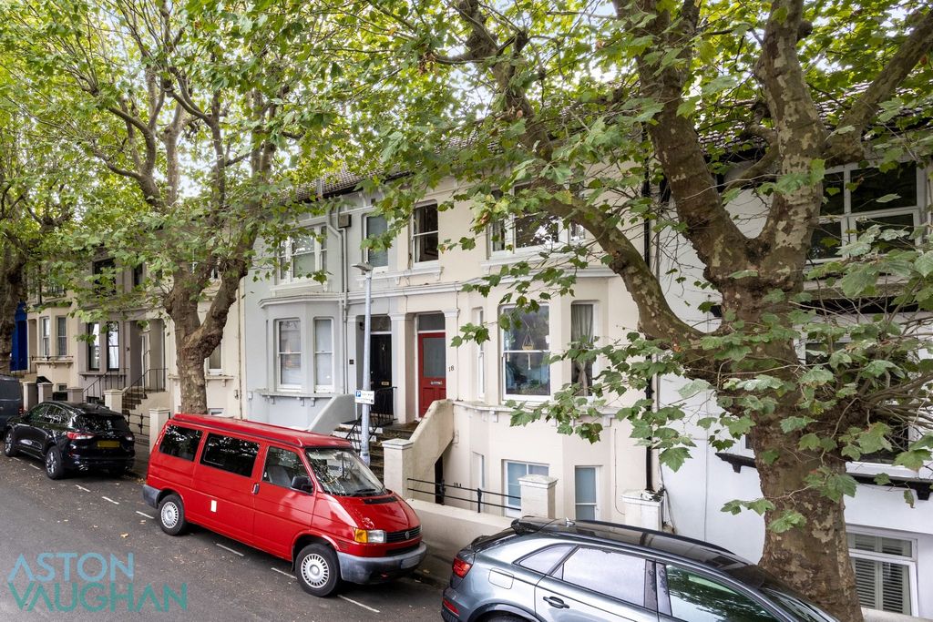 Property photo 1 of 11 5455050