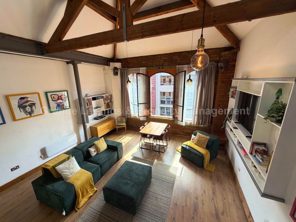 Property photo 3 of 27