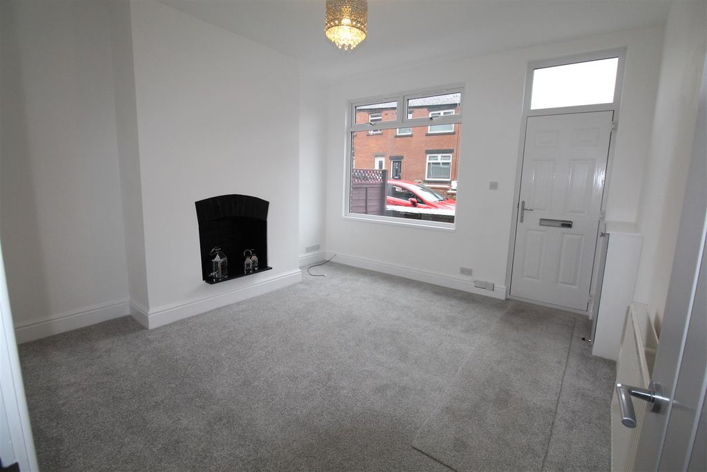 Property photo 2 of 7 Img_2931.Jpg