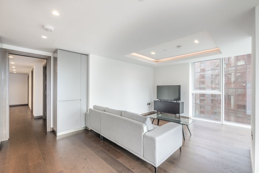Property photo 1 of 19 Reception Room