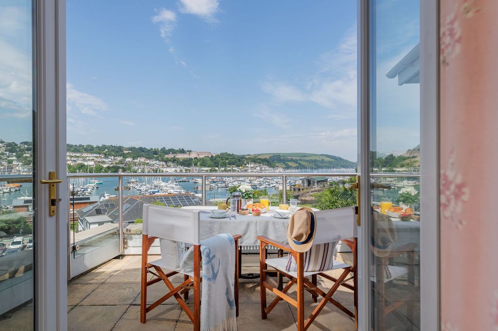 Property photo 1 of 10 2 Elm Cottages, Brixham Road, Kingswear, Terrace