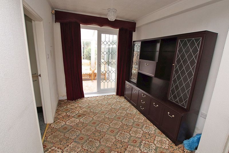 Property photo 3 of 13 Dining Area