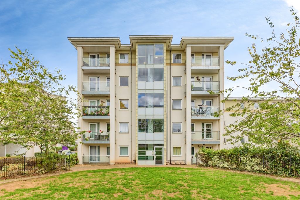 Property photo 1 of 12