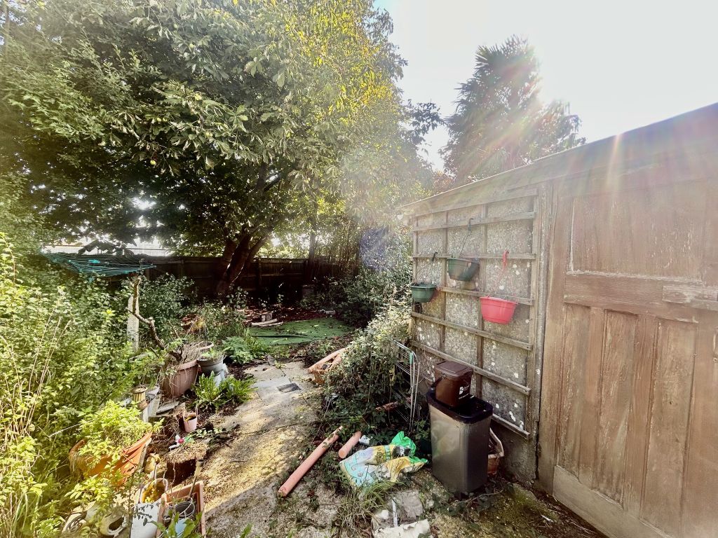 Property photo 3 of 3
