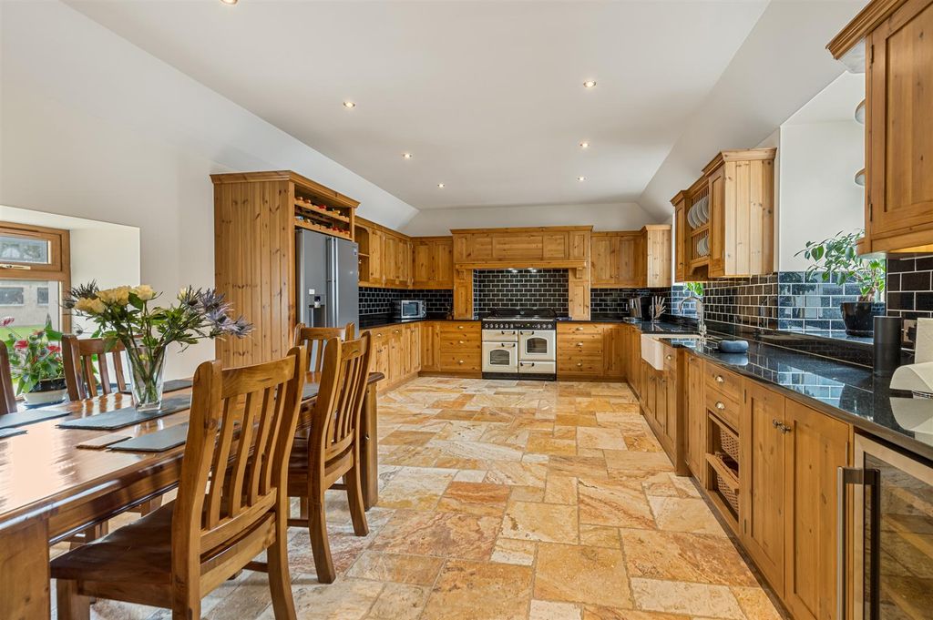 Additional image 8 of 6 bed detached house for saleLaigh Blackmoss, Strathaven ML10