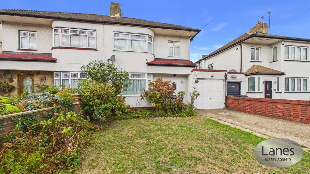 Property photo 1 of 20 Cam04248G0-Pr0177-Still016.Jpg