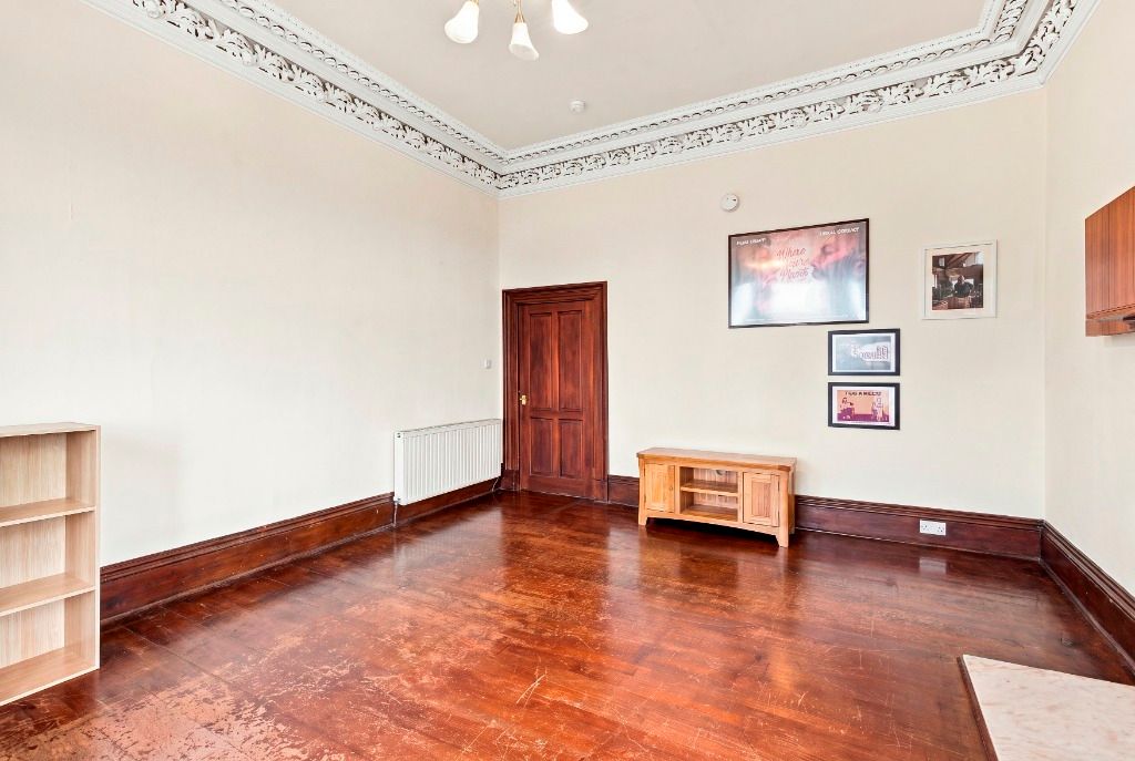 Property photo 3 of 14 Photo 3