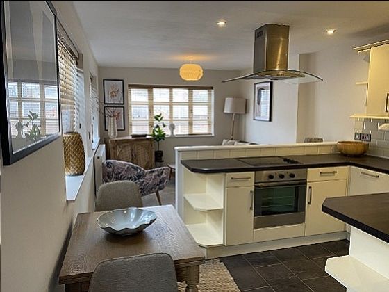 Property photo 2 of 16 Img_8815