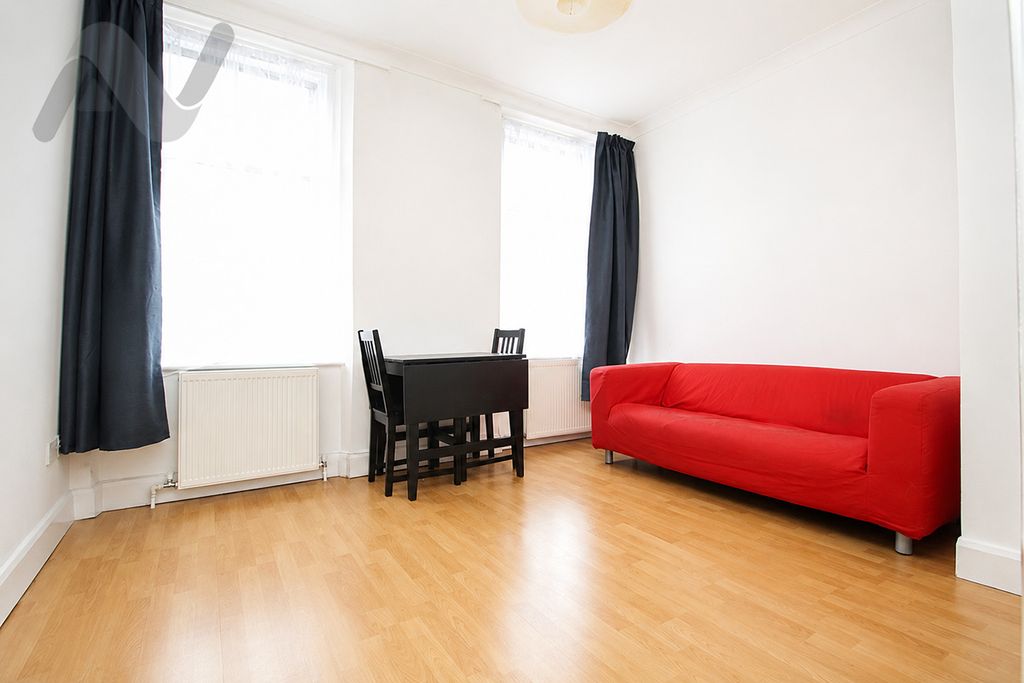 Property photo 1 of 8