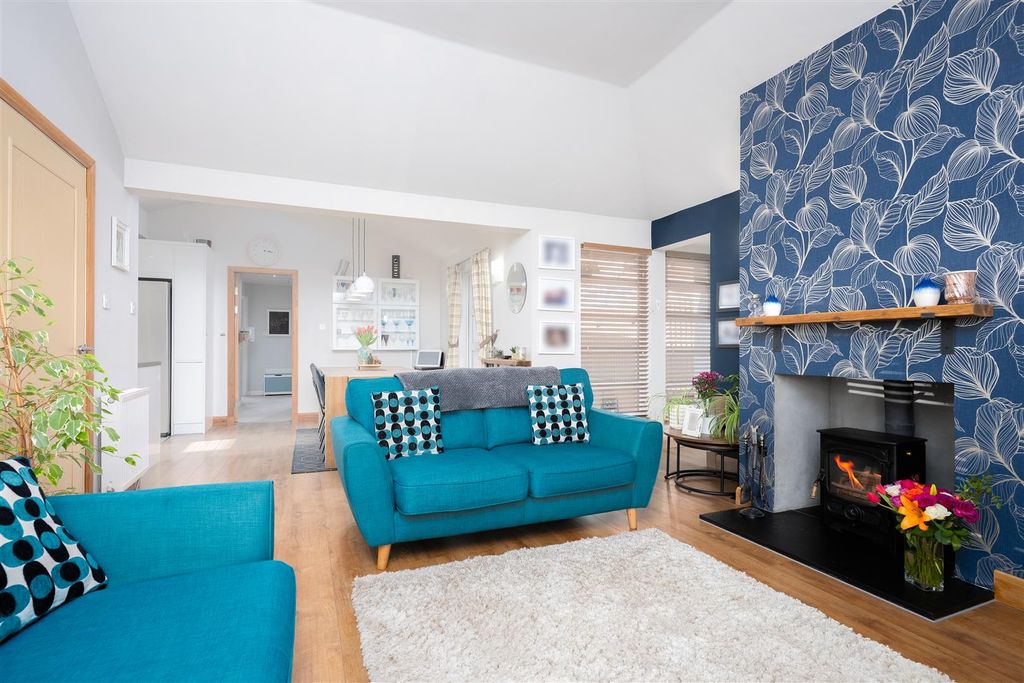 Property photo 2 of 42 24Hunterhall-0009.Jpg