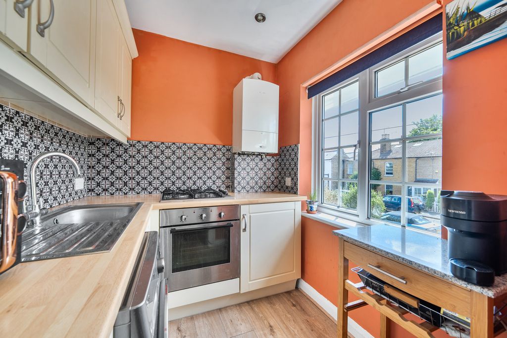 Property photo 3 of 15