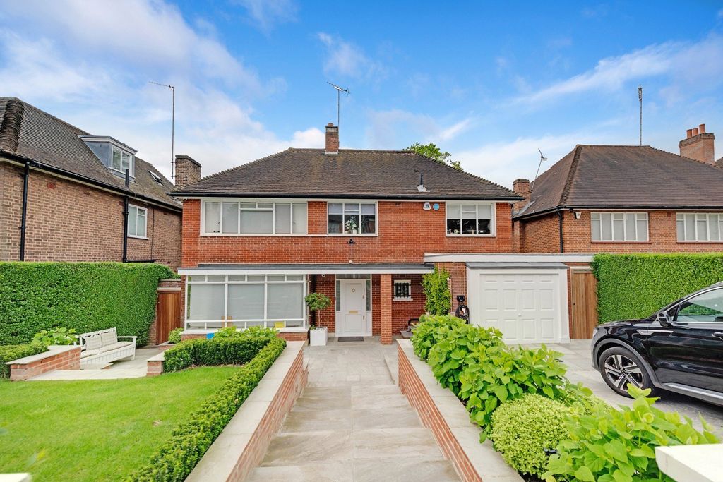 Property photo 1 of 11 Picture No. 12