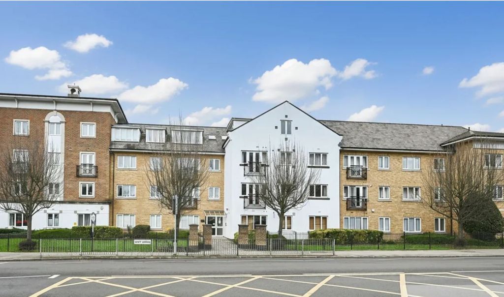 Property photo 1 of 15