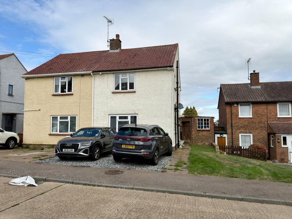 Property photo 1 of 9