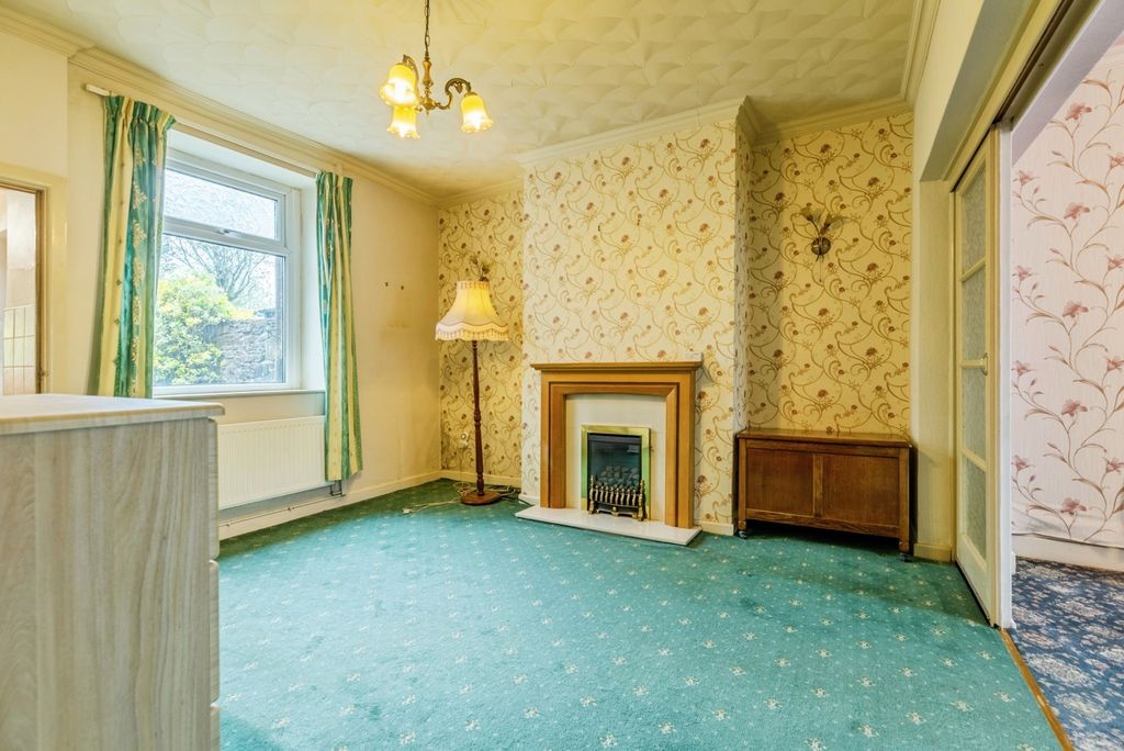 Property photo 2 of 13 Pbox-Img.Jpg