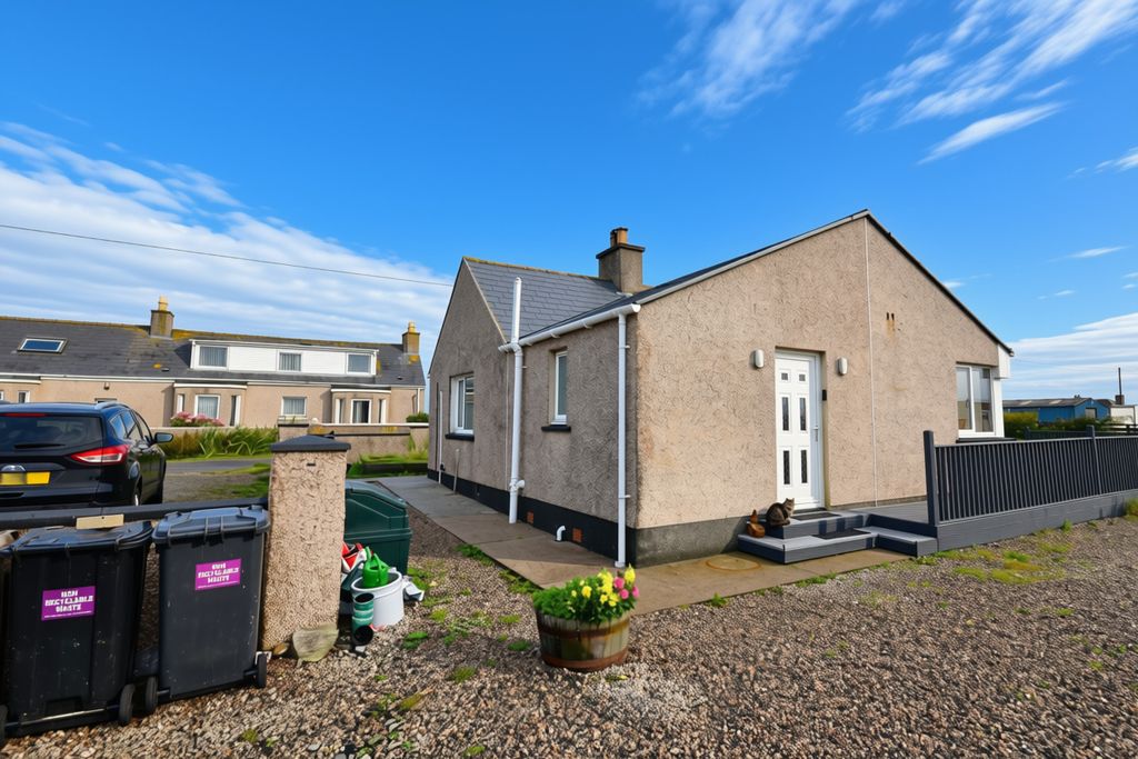 Property photo 2 of 52