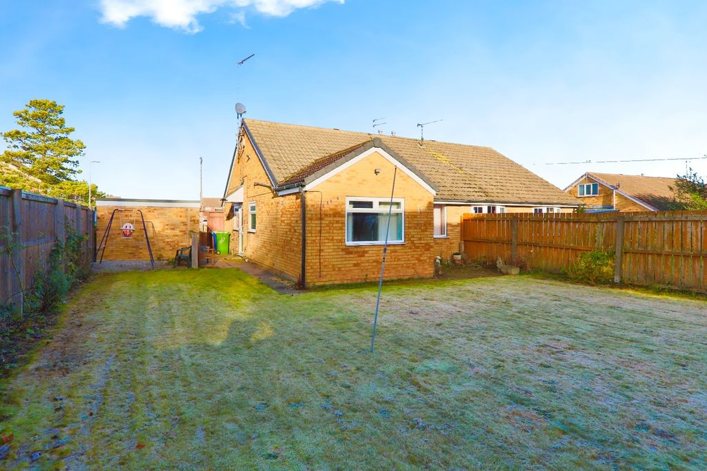 Property photo 1 of 7 3779990