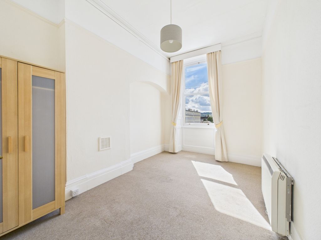 Property photo 2 of 7 Cam01740G0-Pr0438-Still001
